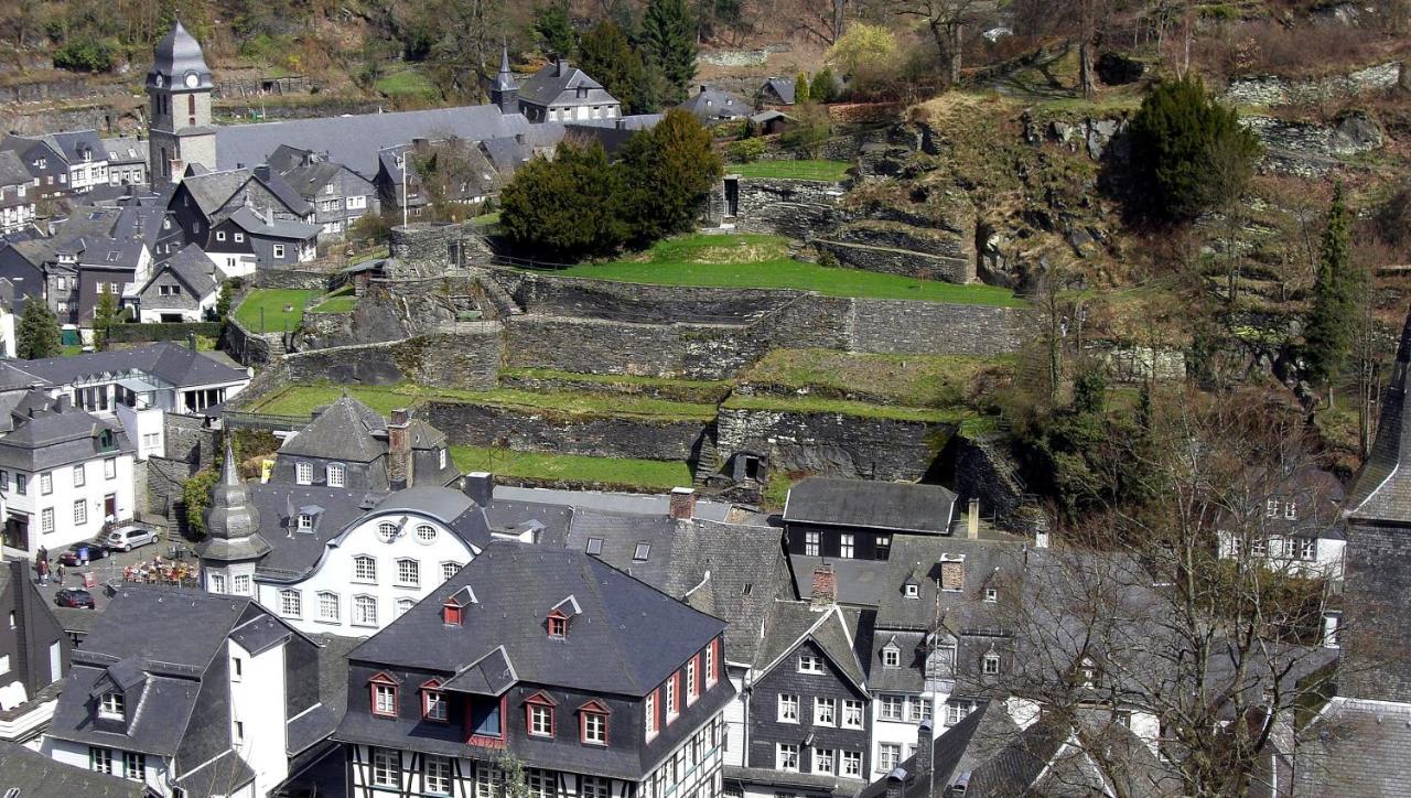 Historisches Haus Im Herzen Von Monschau Dış mekan fotoğraf