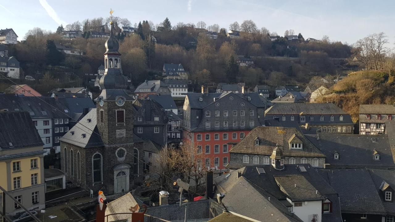 Historisches Haus Im Herzen Von Monschau Dış mekan fotoğraf